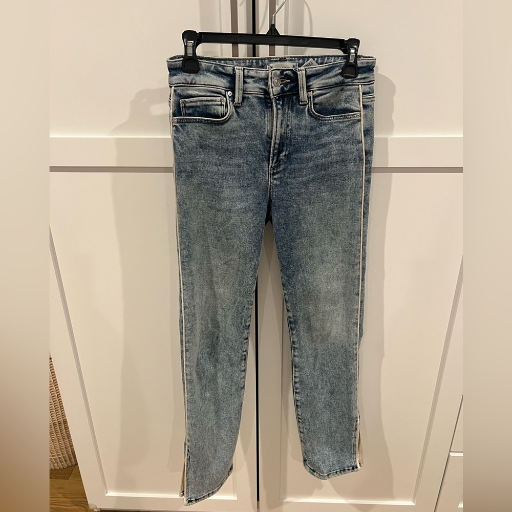 Cindy Straight Jean in acid wash with piping outside slip, size 25 - PAIGE